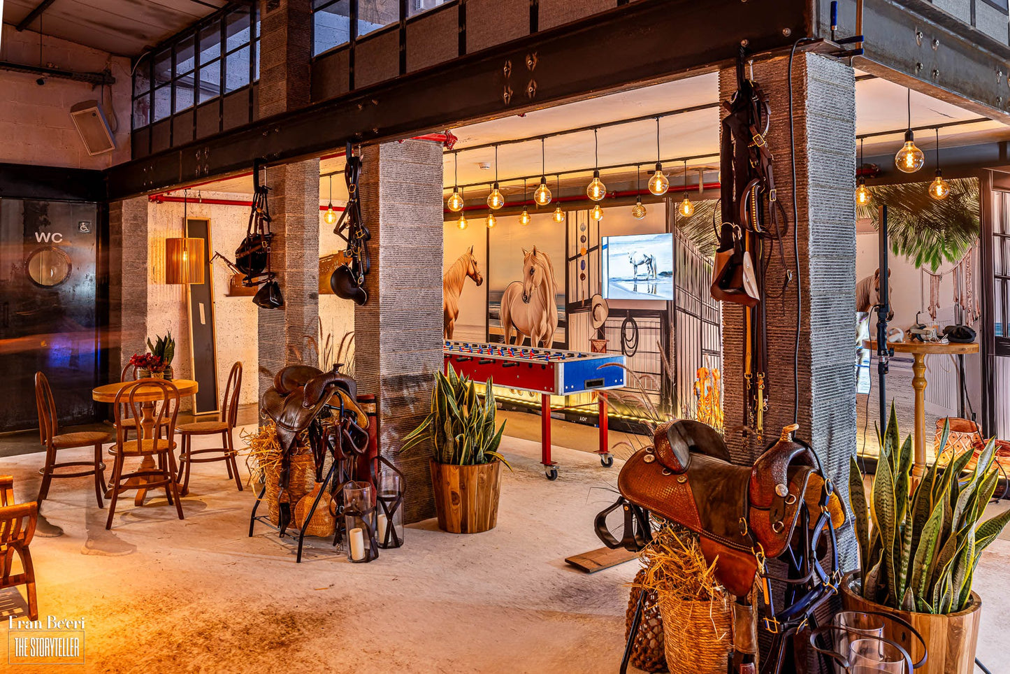 Immersive western space