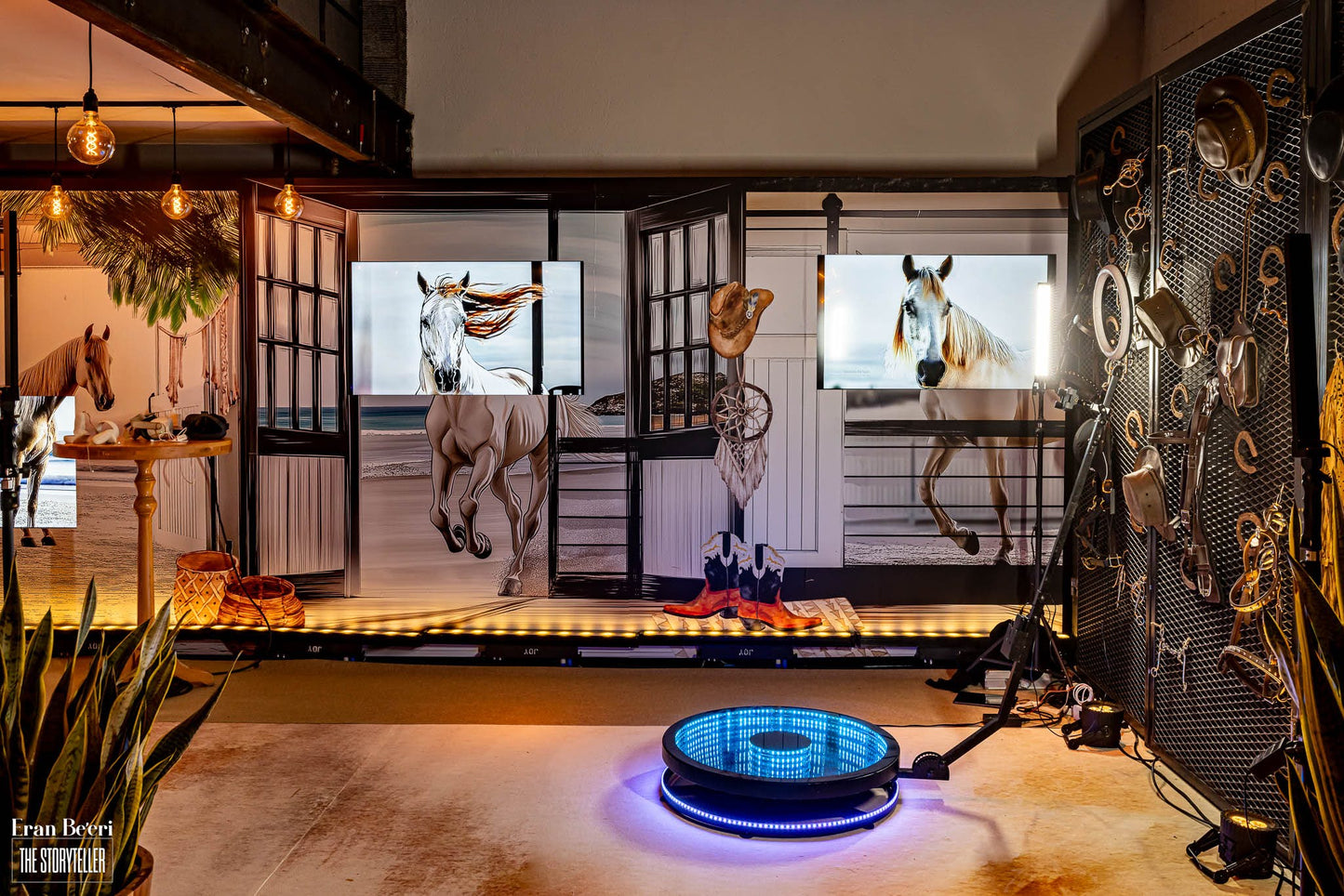 Immersive western space